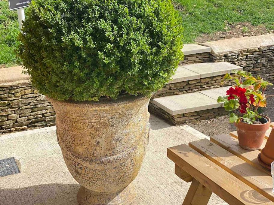 Beautiful Cotswold Couples Retreat Bourton-on-the-Water Exterior foto